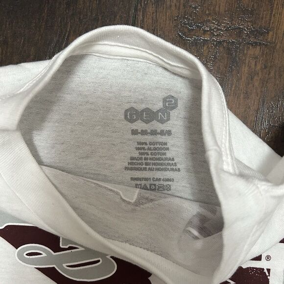 Gen2 Texas A&M Youth Medium White Short Sleeve Tshirt NWT - Picture 2 of 4
